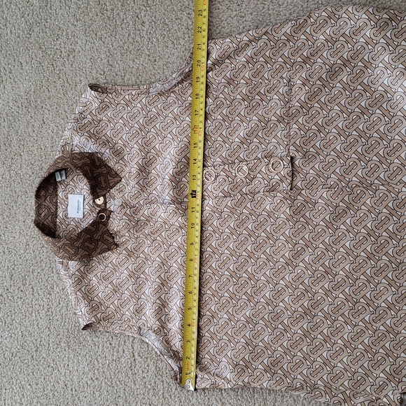 BURBERRY TB MONOGRAM 100% SILK OVERSIZED SHIRT BLOUSE TOP - Picture 12 of 13